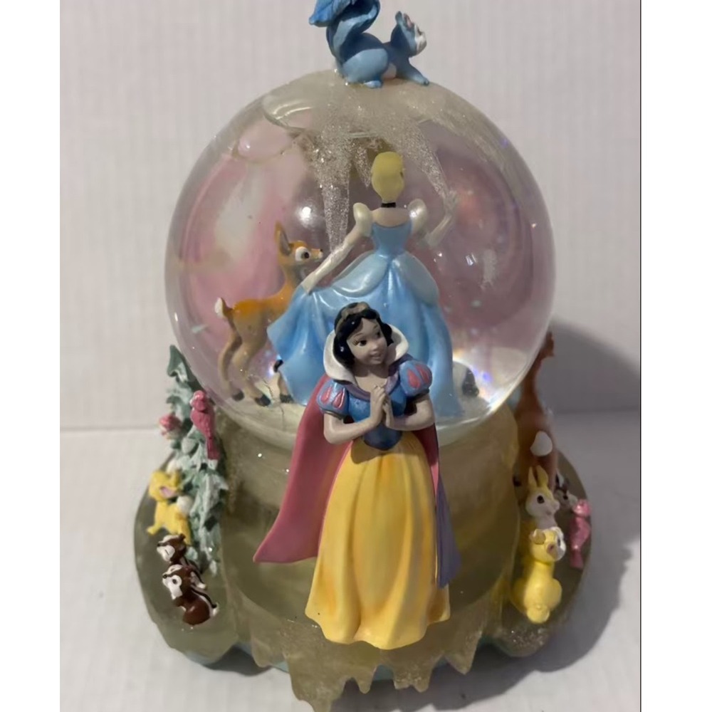 Rare Disney Snow Globe Cinderella spins in middle plays "Once Upon a Dream" read